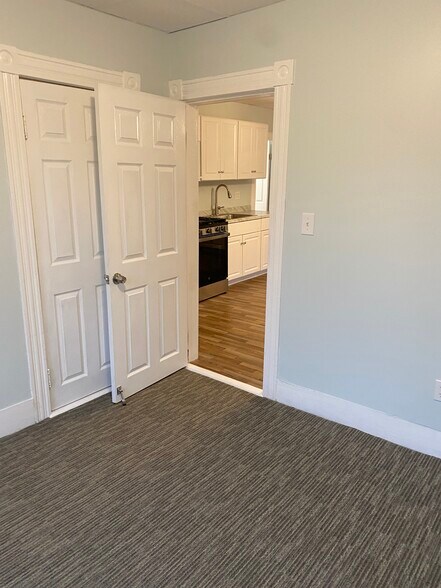 Bedroom - 114 Hampson St