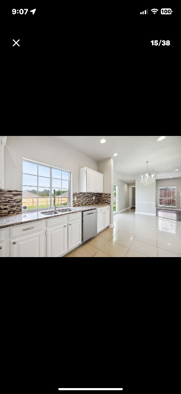 Building Photo - 344 Parkview Dr