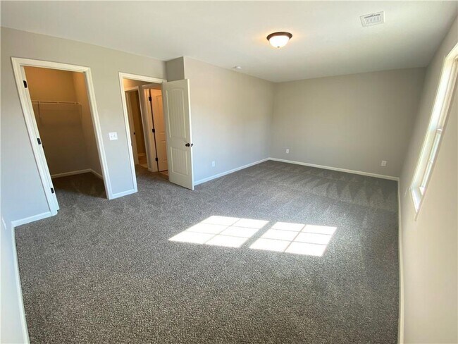 Building Photo - 1757 Miller Springs Dr