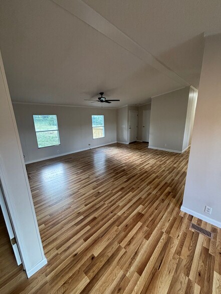 Building Photo - 297 Forrester Rd