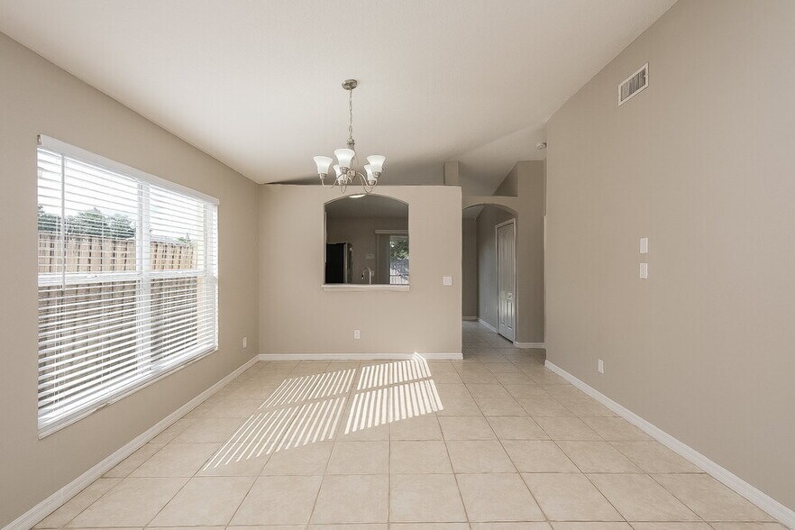 Building Photo - 1034 Harvest Moon Dr