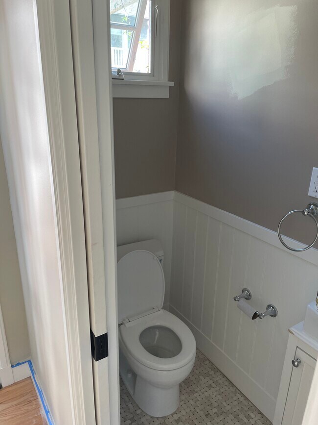 Bathroom 2 - 1426 24th St