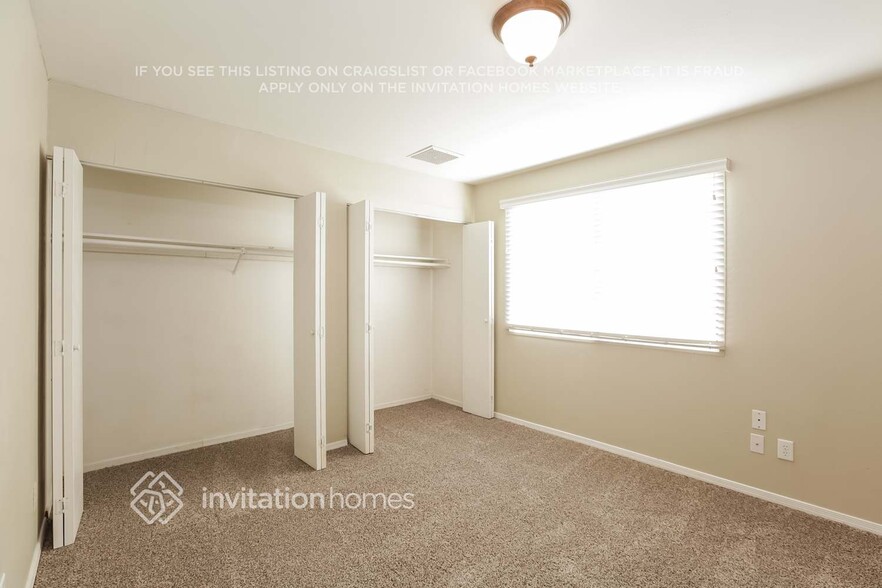 Building Photo - 5302 W Edgemont Ave