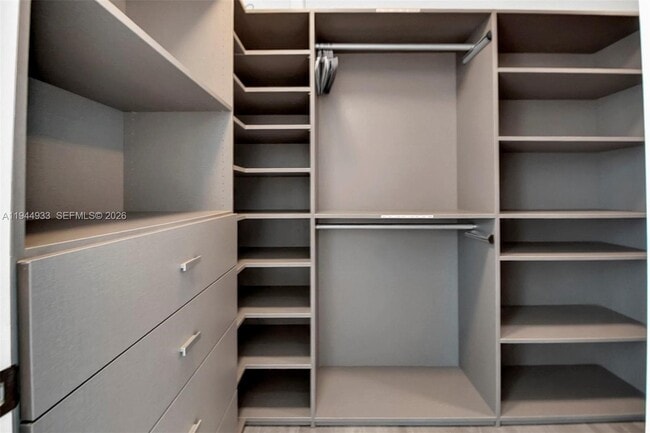 Building Photo - 701 N Fort Lauderdale Beach Blvd