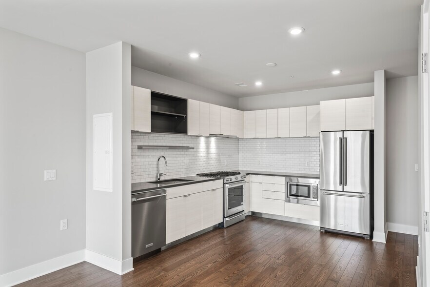 Building Photo - 506 Diamondback Dr