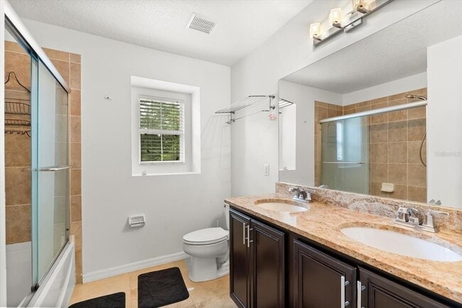 Building Photo - 10148 Malpas Point