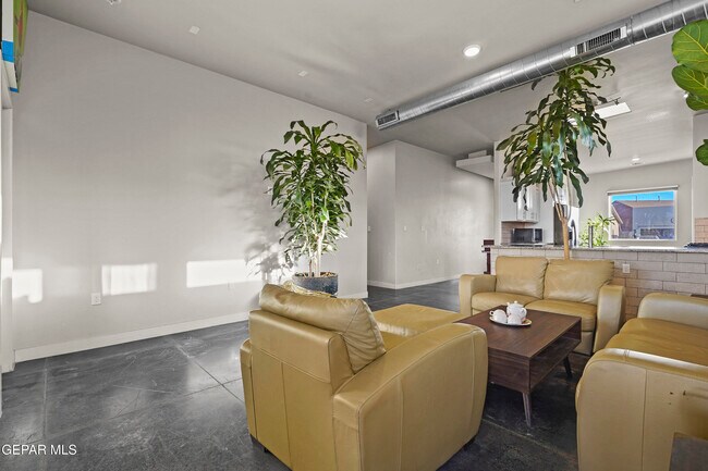 Building Photo - 14267 Richard Wiles