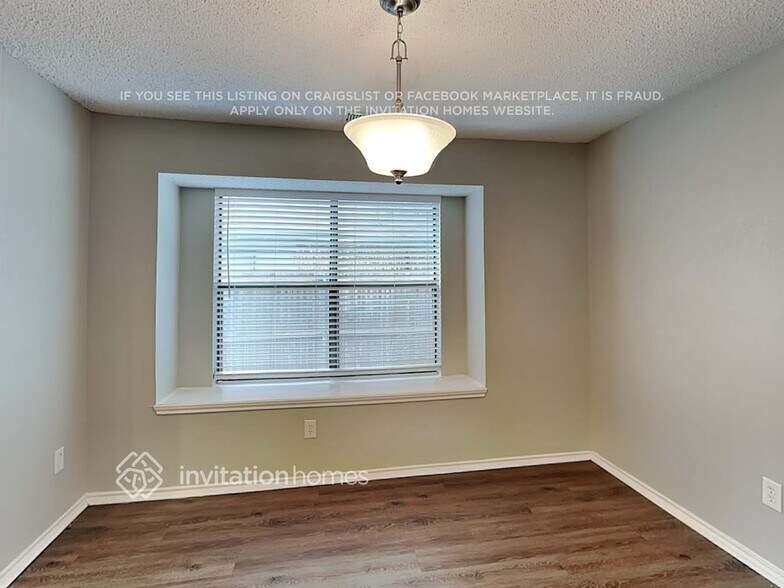 Building Photo - 1213 Colony St