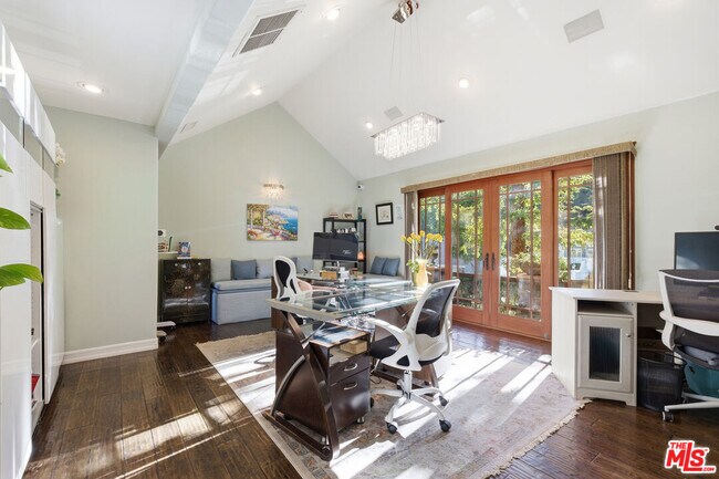 Building Photo - 3664 Gleneagles Dr