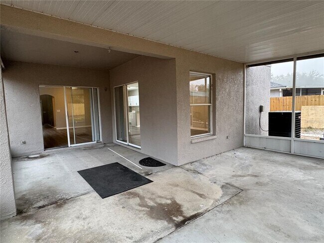 Building Photo - 14938 Deer Meadow Dr