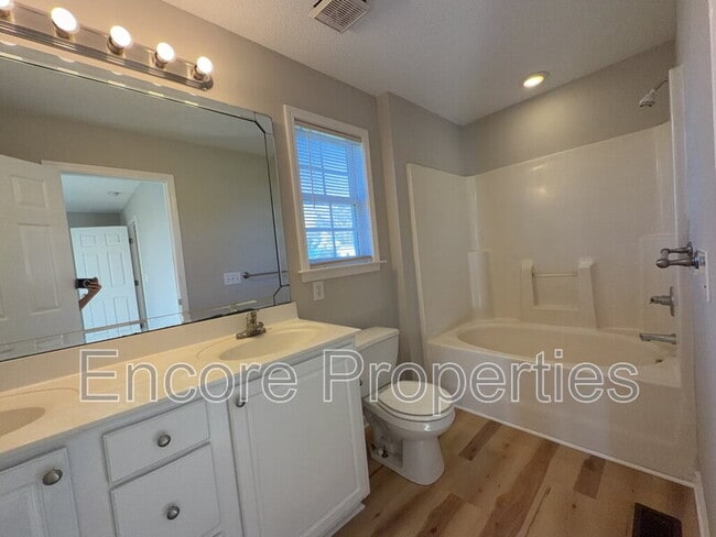 Building Photo - 1460 Money Penny Ct