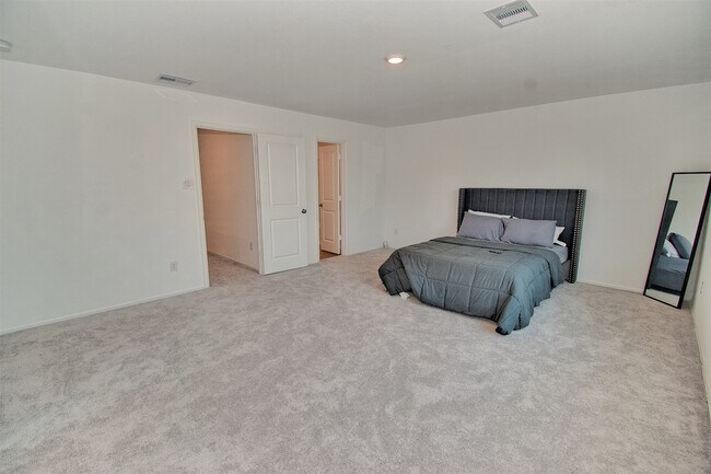 Building Photo - 4207 Palmetto Grv Ln