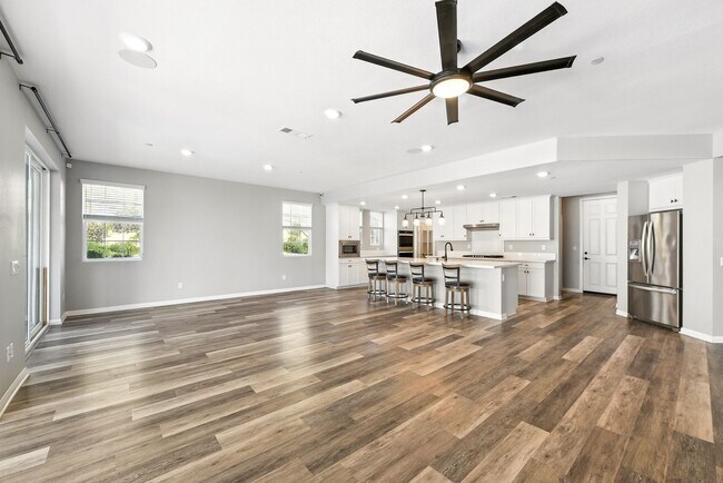 Building Photo - 3459 Aspen St