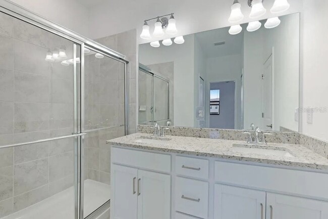 Building Photo - 3 Bedroom 2 Bath Townhome in AMENITY RICH Lorraine Lakes