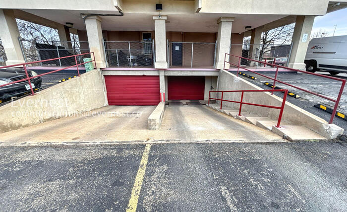 Building Photo - 2225 Buchtel Blvd S