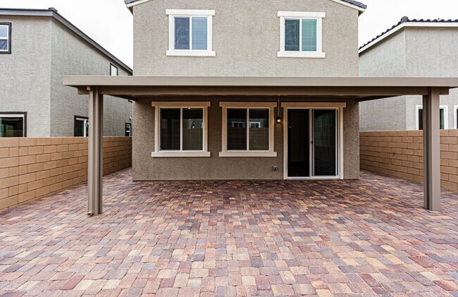 Building Photo - Brand New 4-bedroom Home