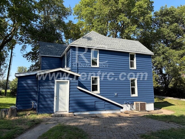 Building Photo - 17784 E 1200-N