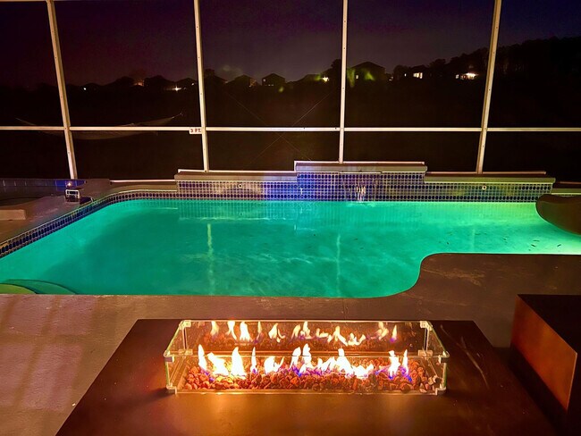 Building Photo - 1145 Troon Cir