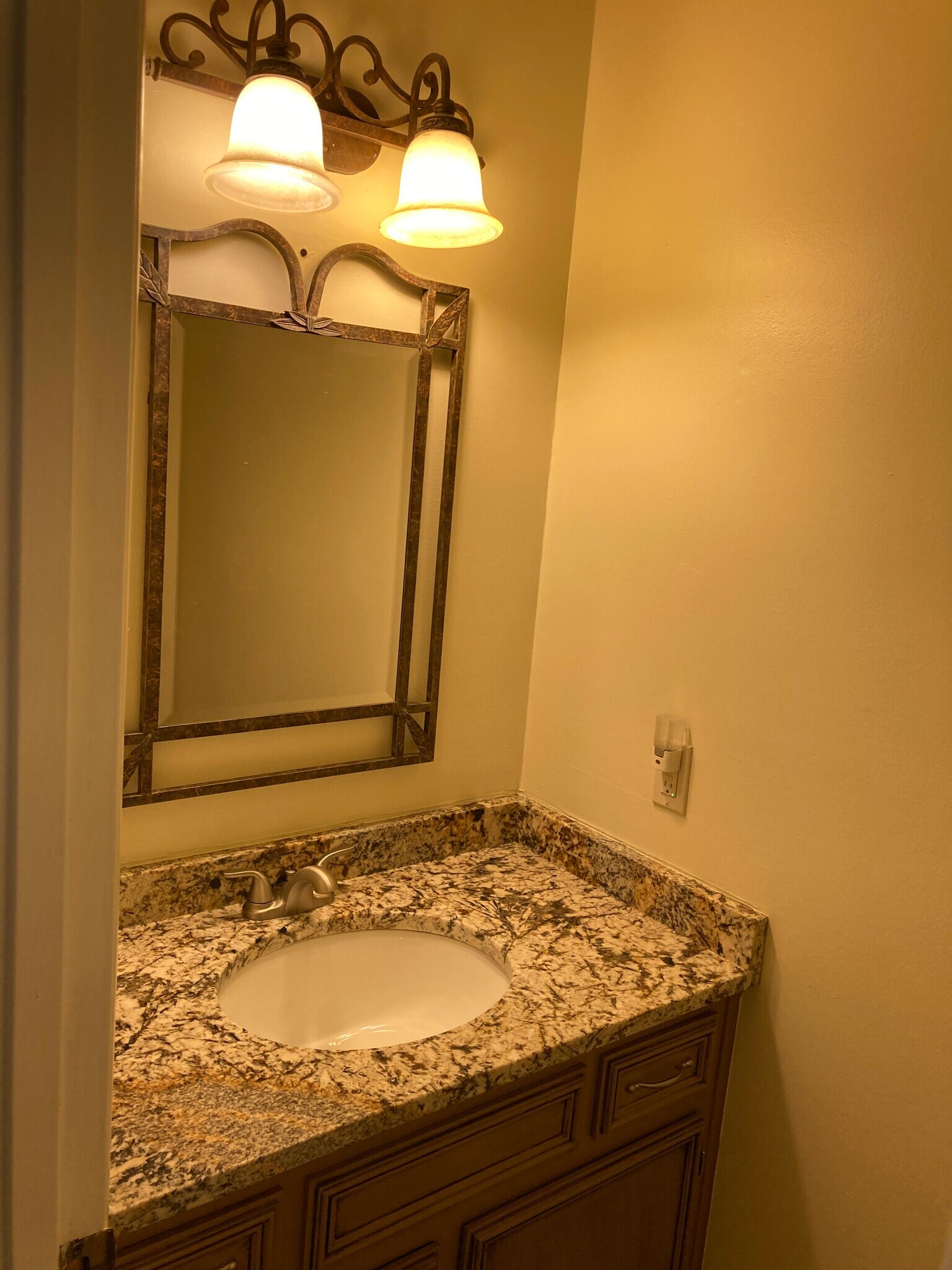 Downstairs, half bath with new granite. - 185 Eagle Peak Cir