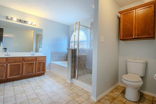 Building Photo - 1665 Princess Ln