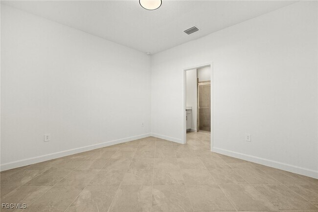 Building Photo - 14927 Anchorage Rd