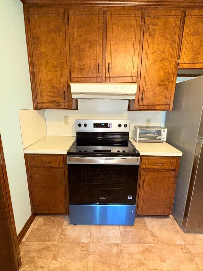 Building Photo - COMING SOON!