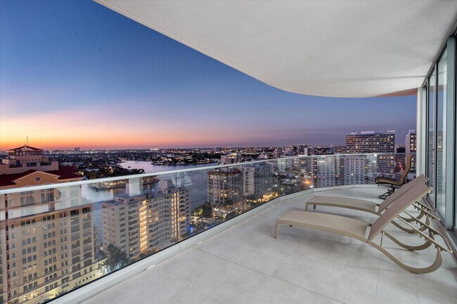 Building Photo - 151 N Seabreeze Blvd