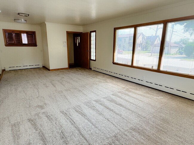 Building Photo - 3957 N 62nd St