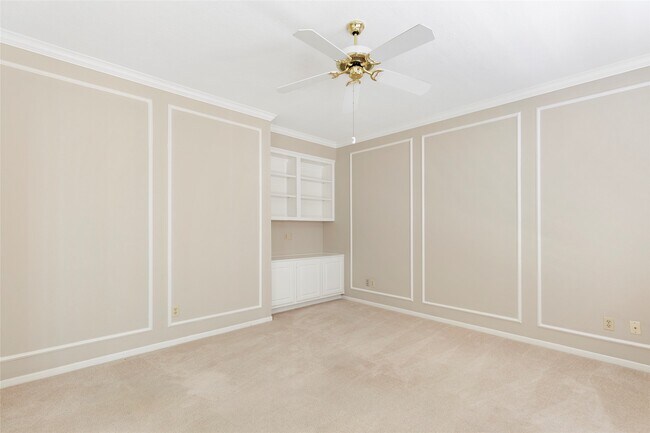 Building Photo - 3306 Redwood Lake Dr