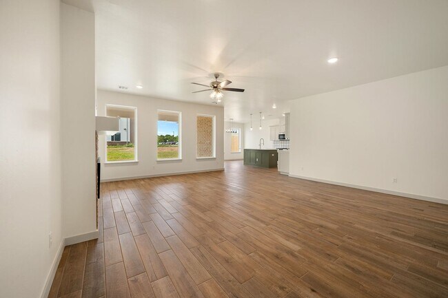 Building Photo - 4909 Misty Wood Ln