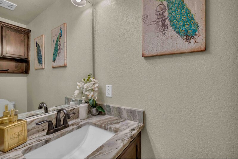 Building Photo - 7704 Pyrite Dr