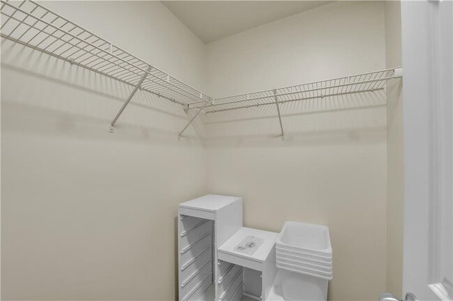 Building Photo - 1737 Liberty Pkwy NW