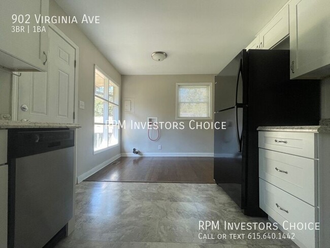 Building Photo - 902 Virginia Ave