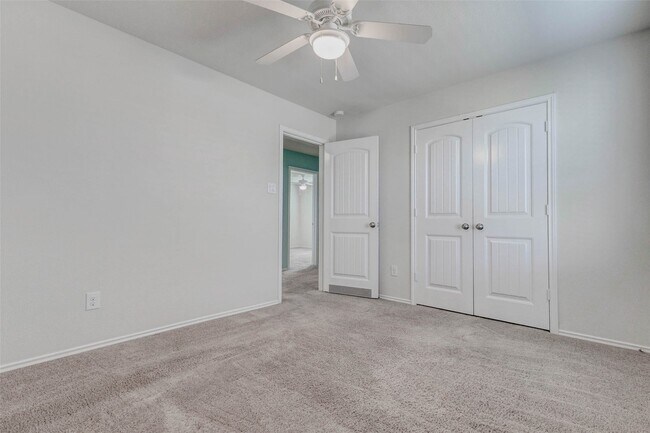 Building Photo - 26043 Quiet Field Ct