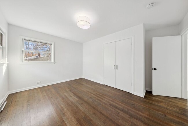 Building Photo - 4647 Johnson Ave