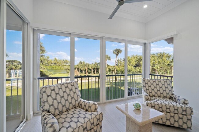 Building Photo - 3902 Fairway Dr S