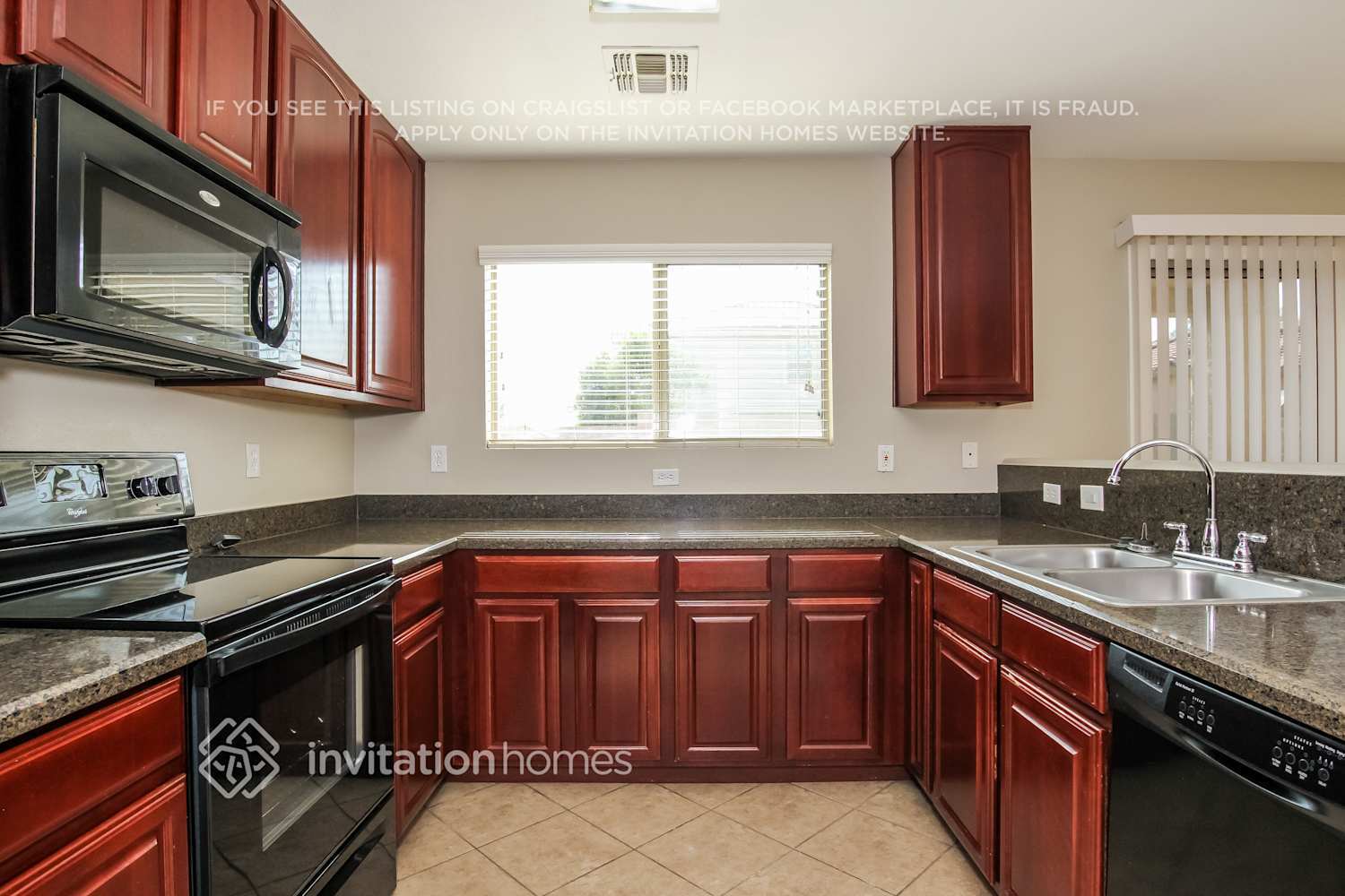 Building Photo - 17022 W Rimrock St