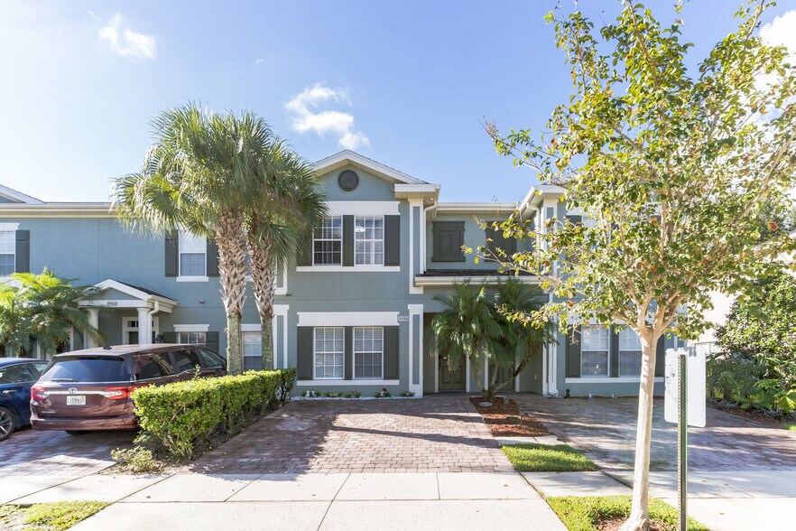Building Photo - 2468 Caravelle Cir