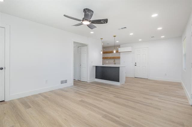 Building Photo - 2730 San Diego Dr