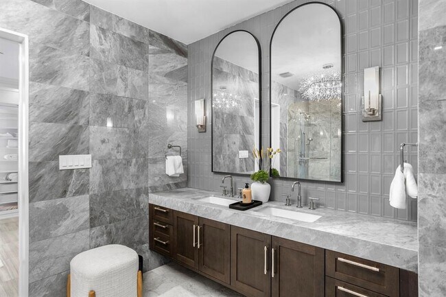 Building Photo - 3101 Bayshore Blvd