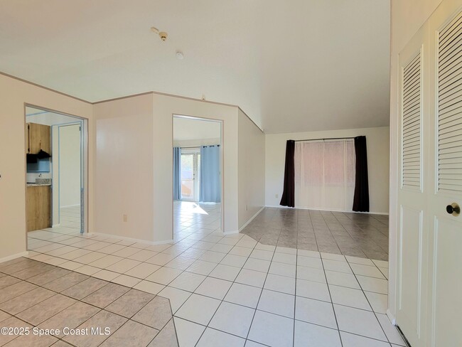 Building Photo - 5120 Volusia Ave