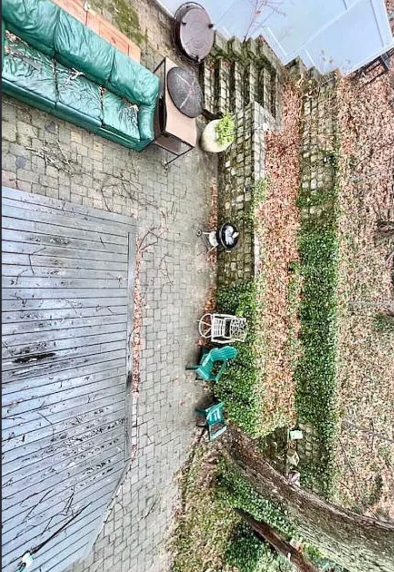 Building Photo - 18 Sachem St