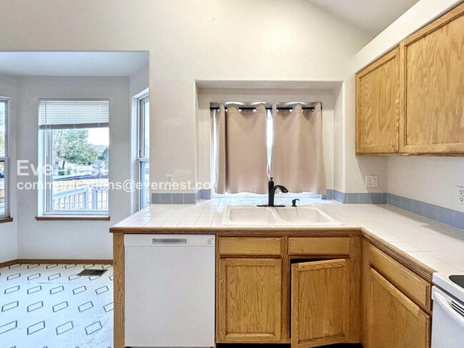 Building Photo - 4409 Cherry Oak Ct