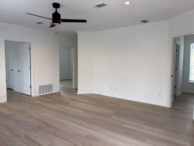 Building Photo - 19414 Bermuda Ct