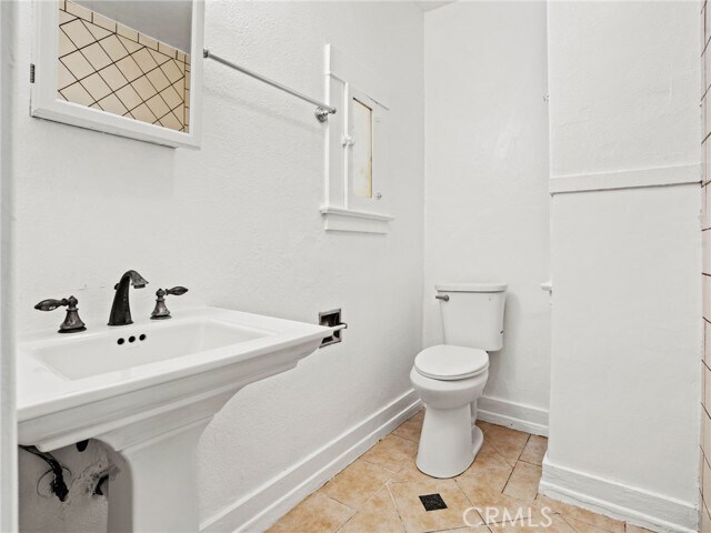 Building Photo - 354 Chestnut Ave