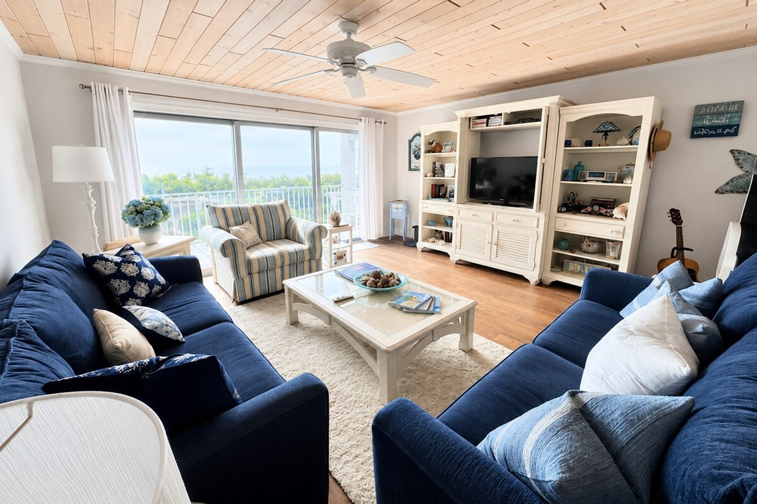 Building Photo - 11000 S Ocean Dr