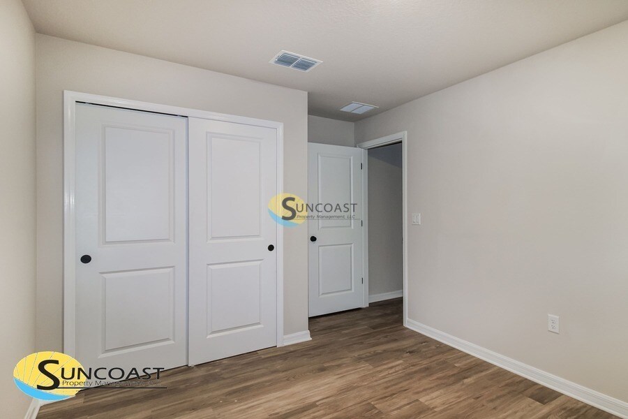 Building Photo - 6865 SW 153rd Pl Rd