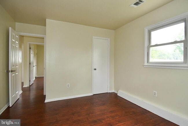 Building Photo - 13303 Huntington Ln