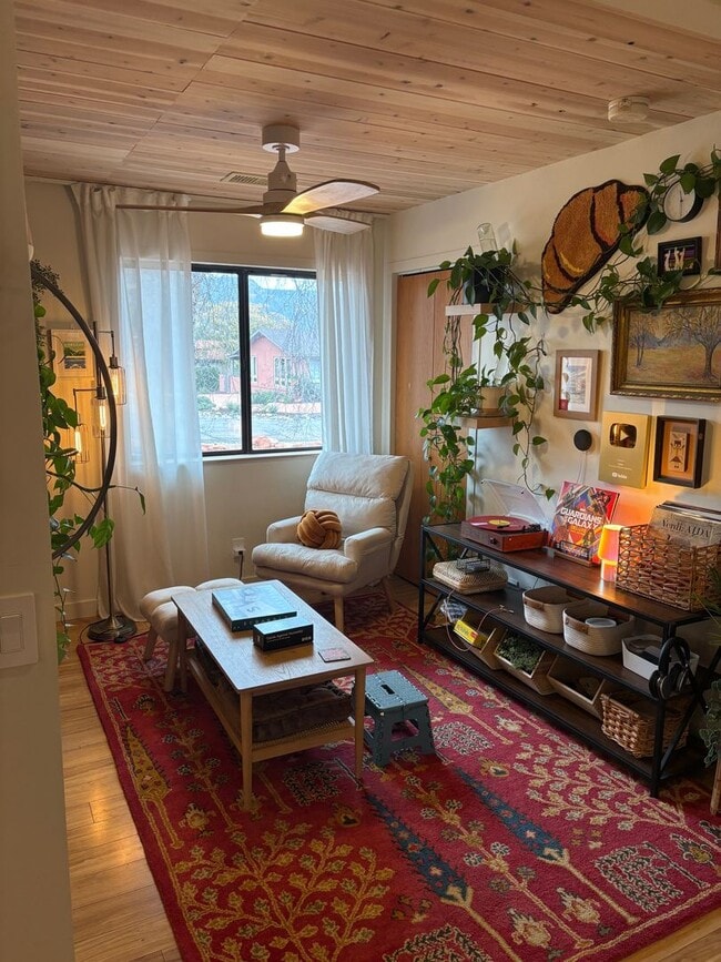 Building Photo - 1-Year Long-Term Rental