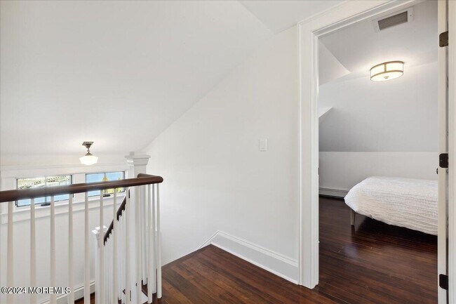 Building Photo - 102 Inlet Terrace